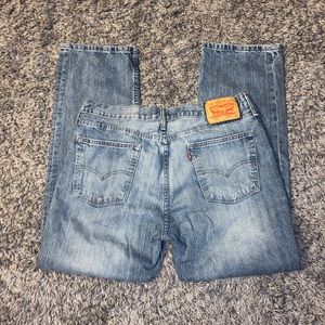 Levi jeans